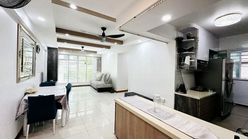 SENGKANG EAST AVE 11