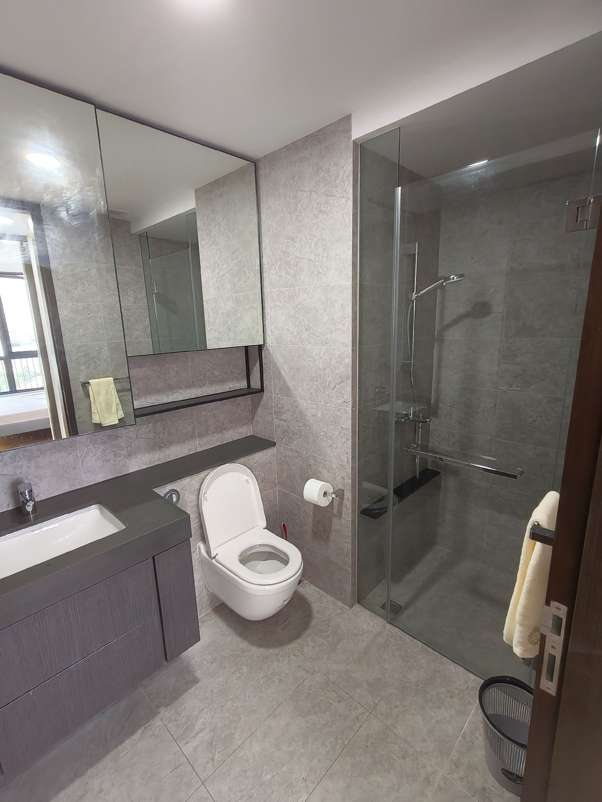 AVENUE SOUTH RESIDENCE 20