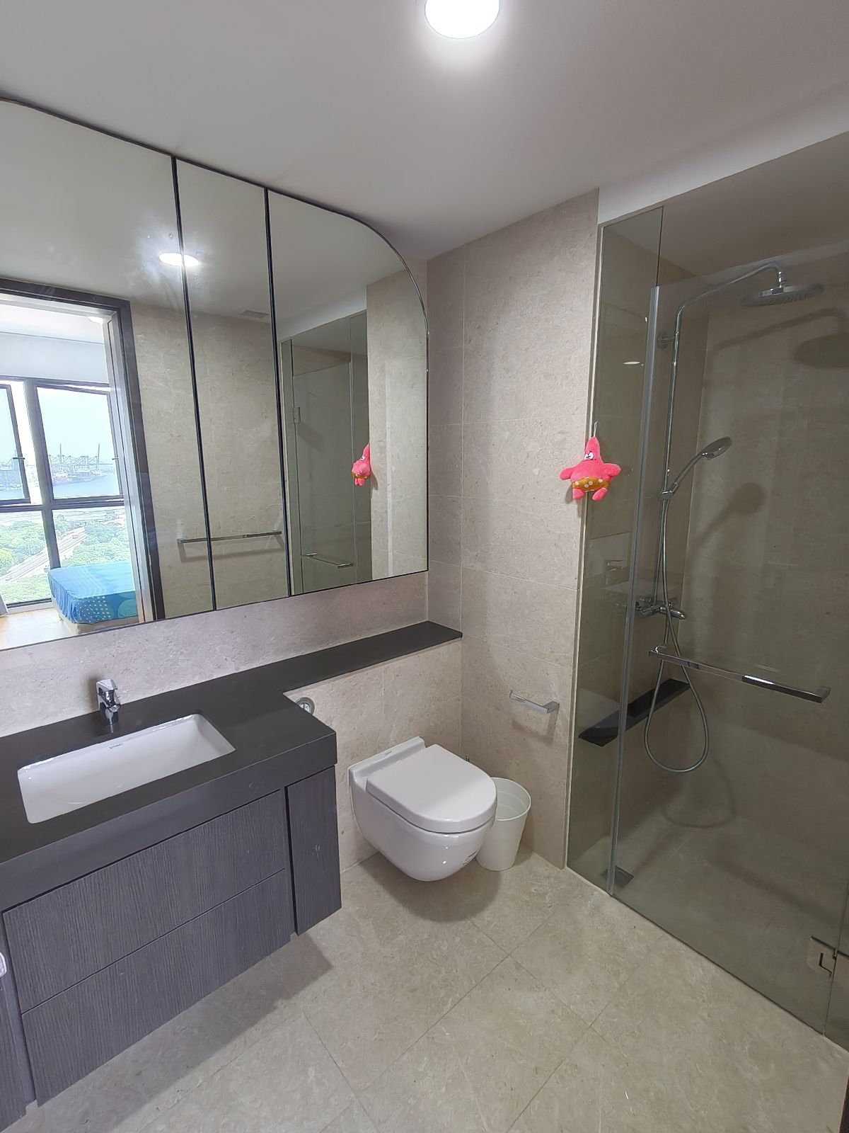 AVENUE SOUTH RESIDENCE 24