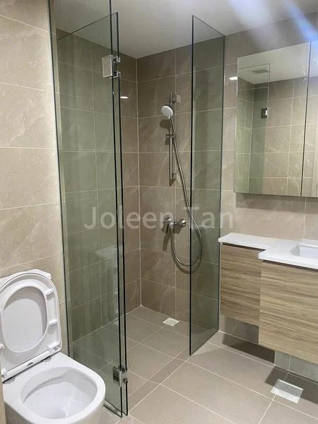 TREASURE AT TAMPINES 5