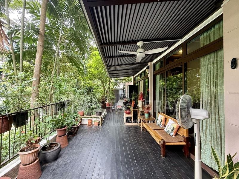 VARSITY PARK CONDOMINIUM 6