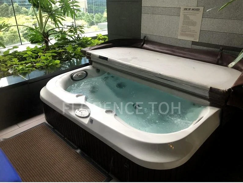 MARINA BAY SUITES 14