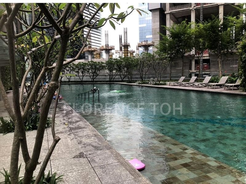 MARINA BAY SUITES 15