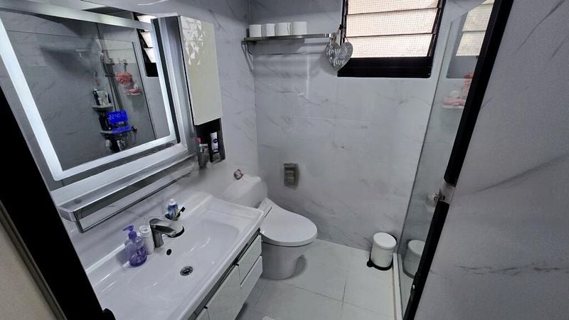 BT BATOK WEST AVE 8 5