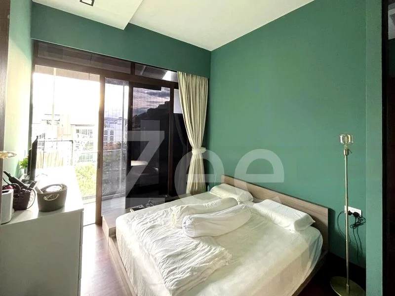 MAYFAIR RESIDENCES 5