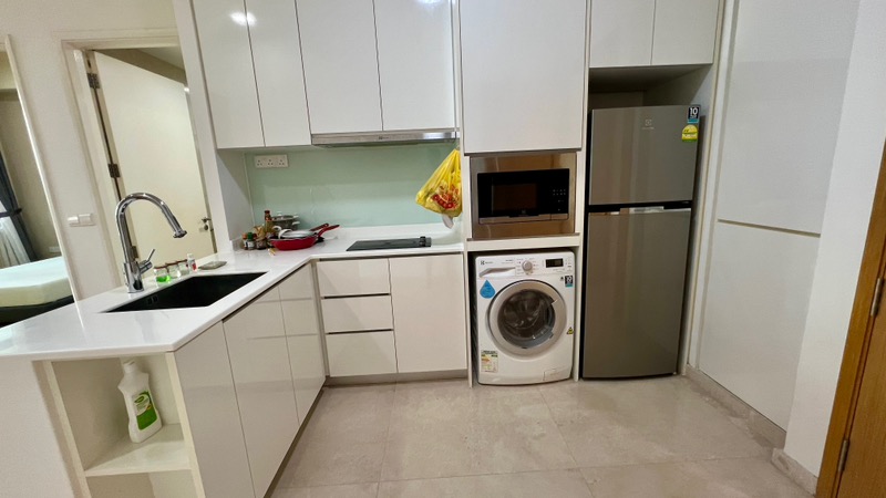 KINGSFORD . HILLVIEW PEAK 6