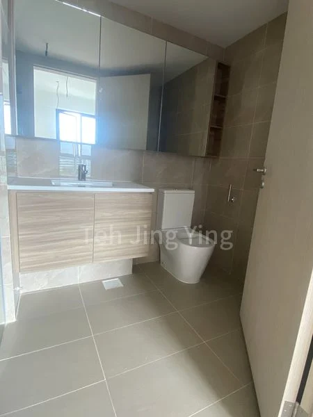 TREASURE AT TAMPINES 5