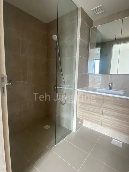 TREASURE AT TAMPINES 6