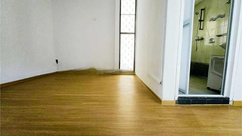 LAKEPOINT CONDOMINIUM 9