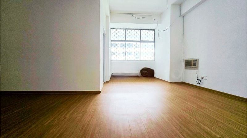 LAKEPOINT CONDOMINIUM 11