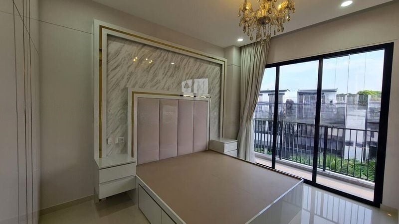 VILLAGE @ PASIR PANJANG 2