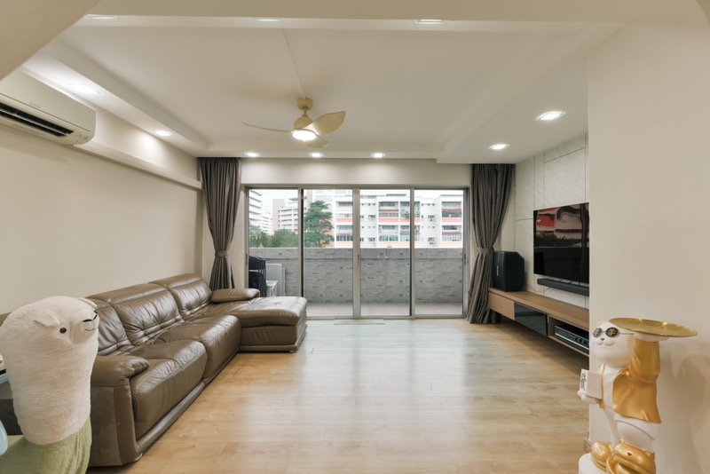 HOUGANG AVE 8 4