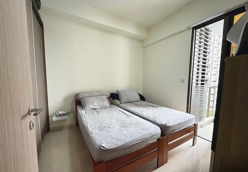 SEASIDE RESIDENCES 4