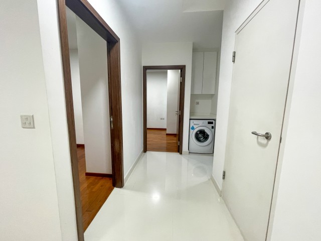 KENSINGTON SQUARE 11