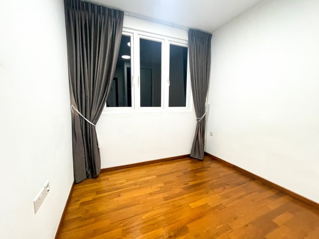 KENSINGTON SQUARE 13