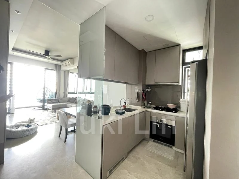 HIGHLINE RESIDENCES 9