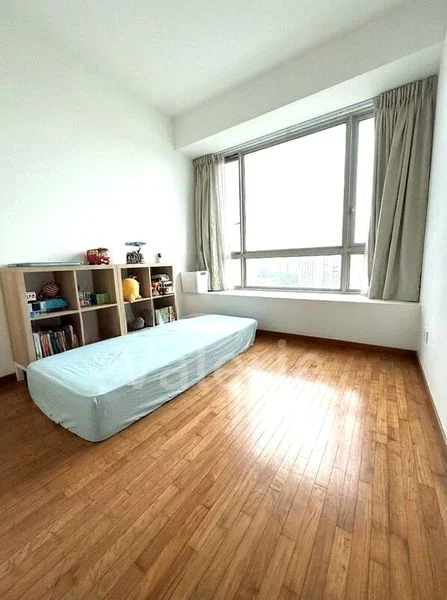 THE RIVERINE BY THE PARK 4