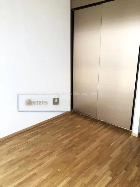 THE CLEMENT CANOPY 9