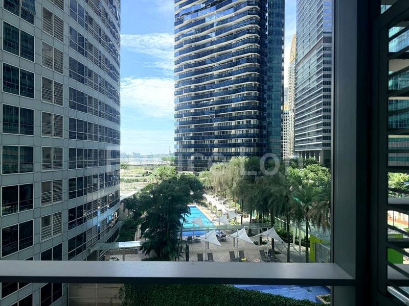 THE SAIL @ MARINA BAY 10