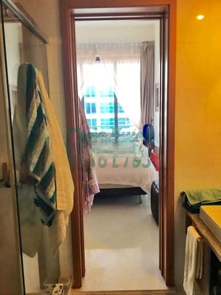 THE PIER AT ROBERTSON 10