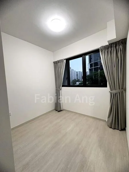 RIVERFRONT RESIDENCES 6