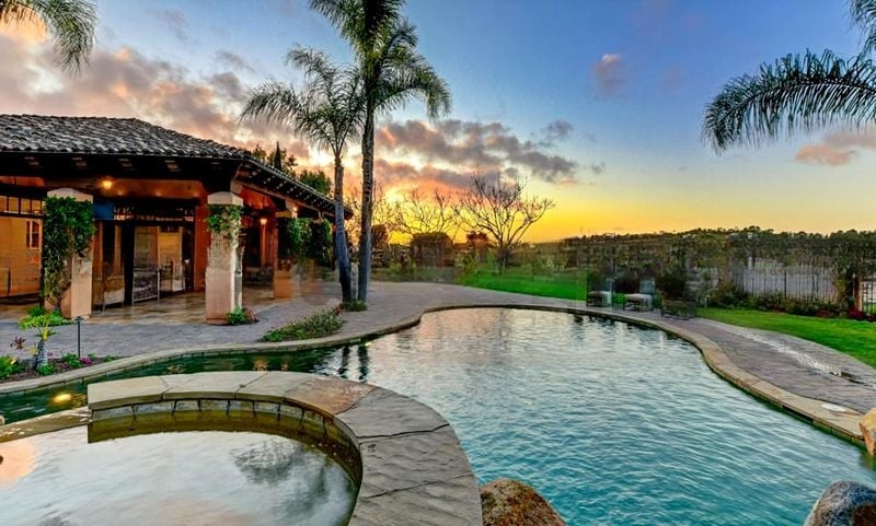 TANGLIN HILL VILLAS 4