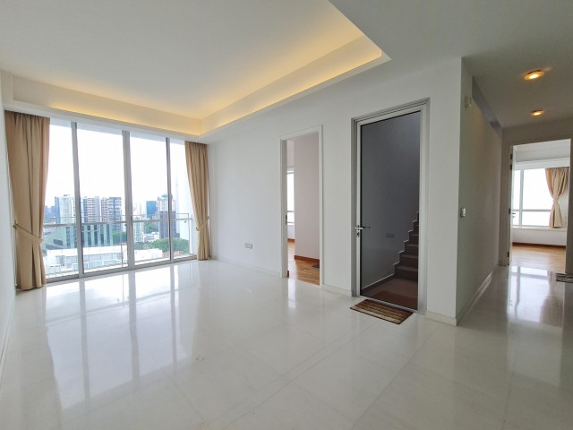 CAIRNHILL RESIDENCES 19