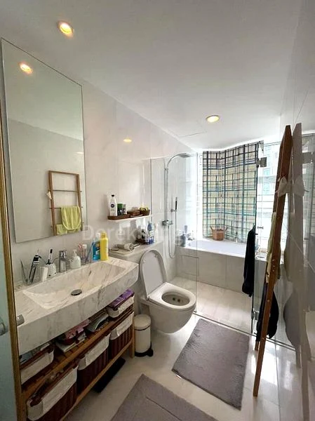 CAIRNHILL RESIDENCES 8