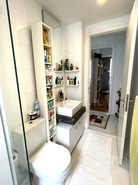 CAIRNHILL RESIDENCES 15