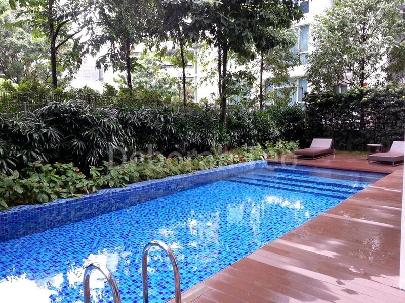 ILLUMINAIRE ON DEVONSHIRE 7