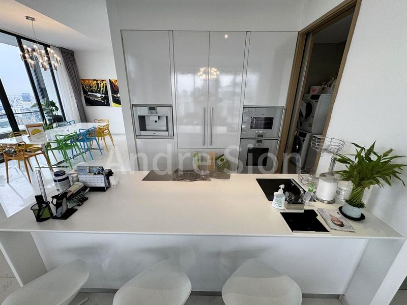 SKYLINE 360 @ SAINT THOMAS WALK 6