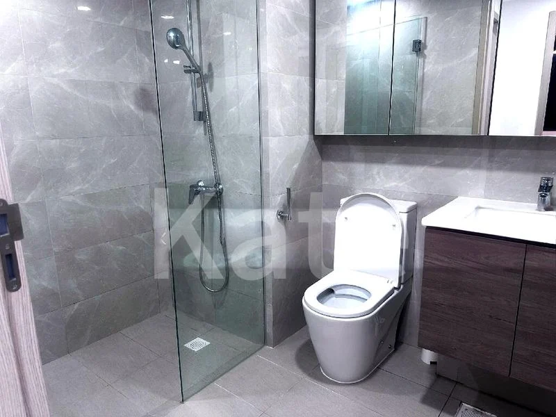 TREASURE AT TAMPINES 8