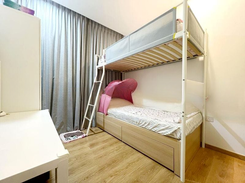 HUNDRED PALMS RESIDENCES 5