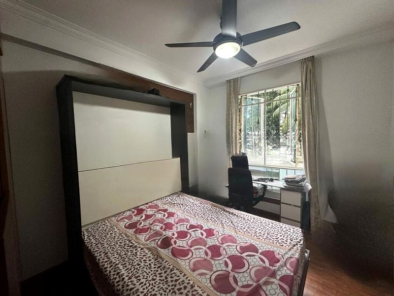 YISHUN SAPPHIRE 7