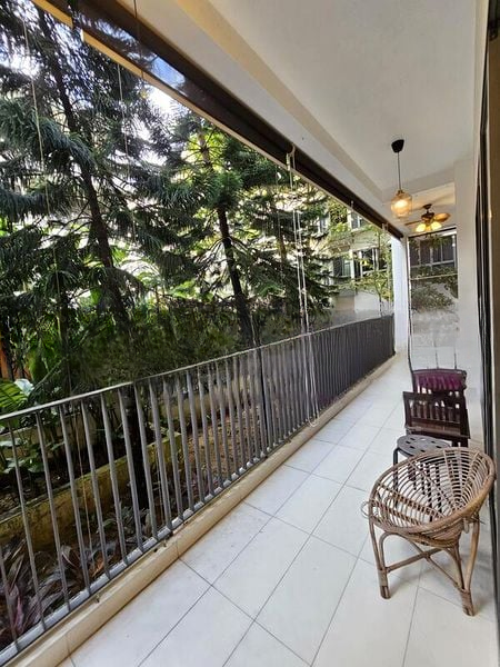 E MAISON 10
