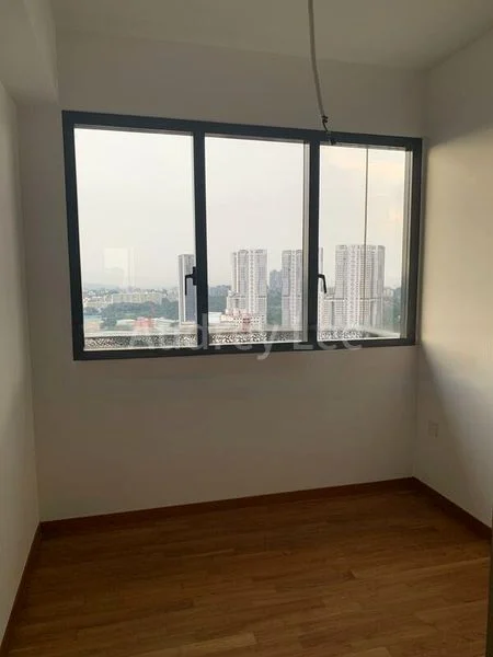 STIRLING RESIDENCES 5