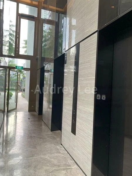 STIRLING RESIDENCES 9