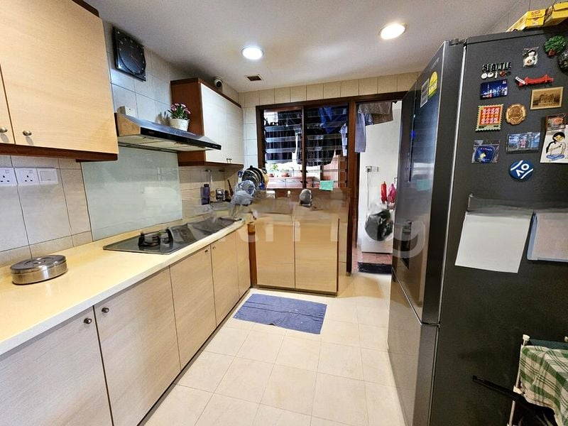 CARISSA PARK CONDOMINIUM 10
