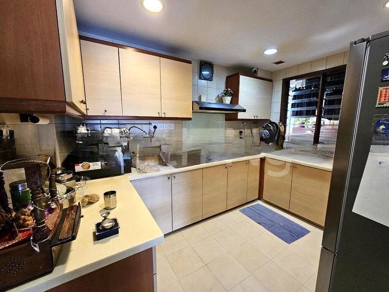 CARISSA PARK CONDOMINIUM 11