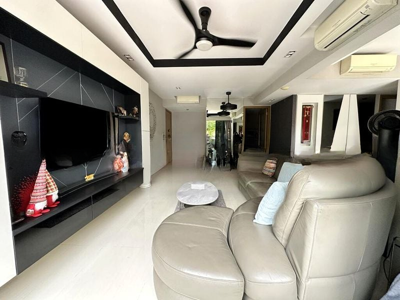 WESTWOOD RESIDENCES 4