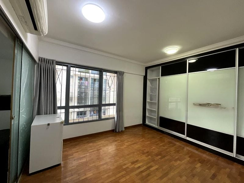 AQUARIUS BY THE PARK 10