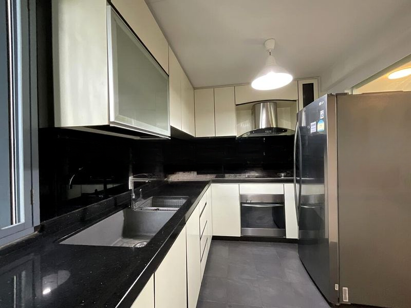 AQUARIUS BY THE PARK 15