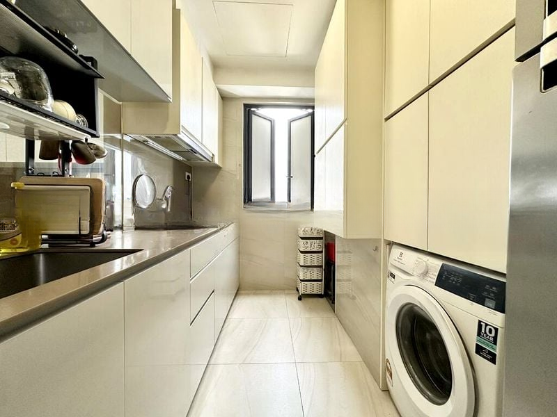 HIGH PARK RESIDENCES 11