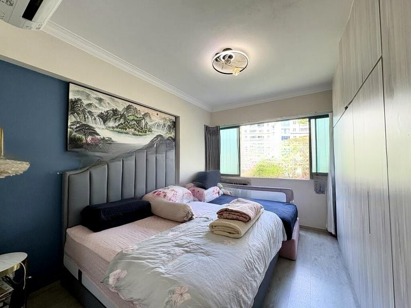 WEST BAY CONDOMINIUM 1