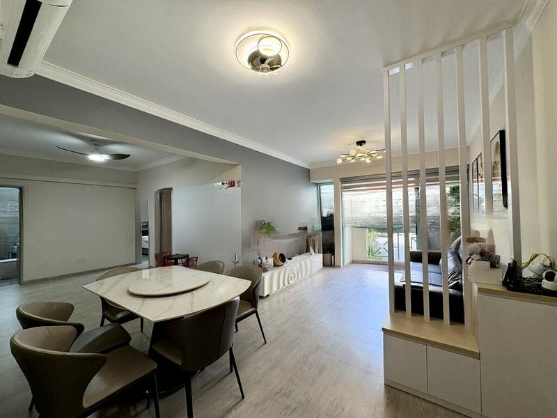 WEST BAY CONDOMINIUM 7