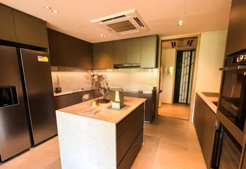 THOMSON VIEW CONDOMINIUM 1