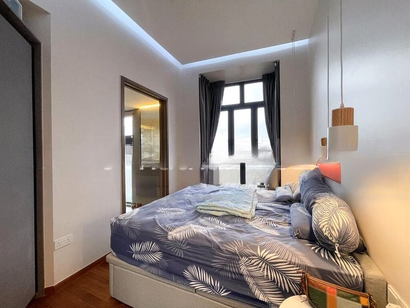 PARKWOOD RESIDENCES 4