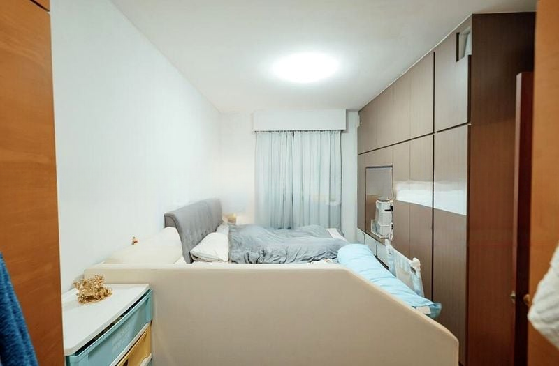 YISHUN SAPPHIRE 6