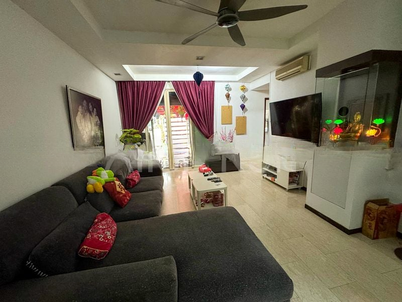 YISHUN EMERALD 1