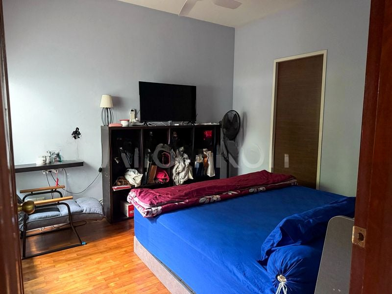 YISHUN EMERALD 7